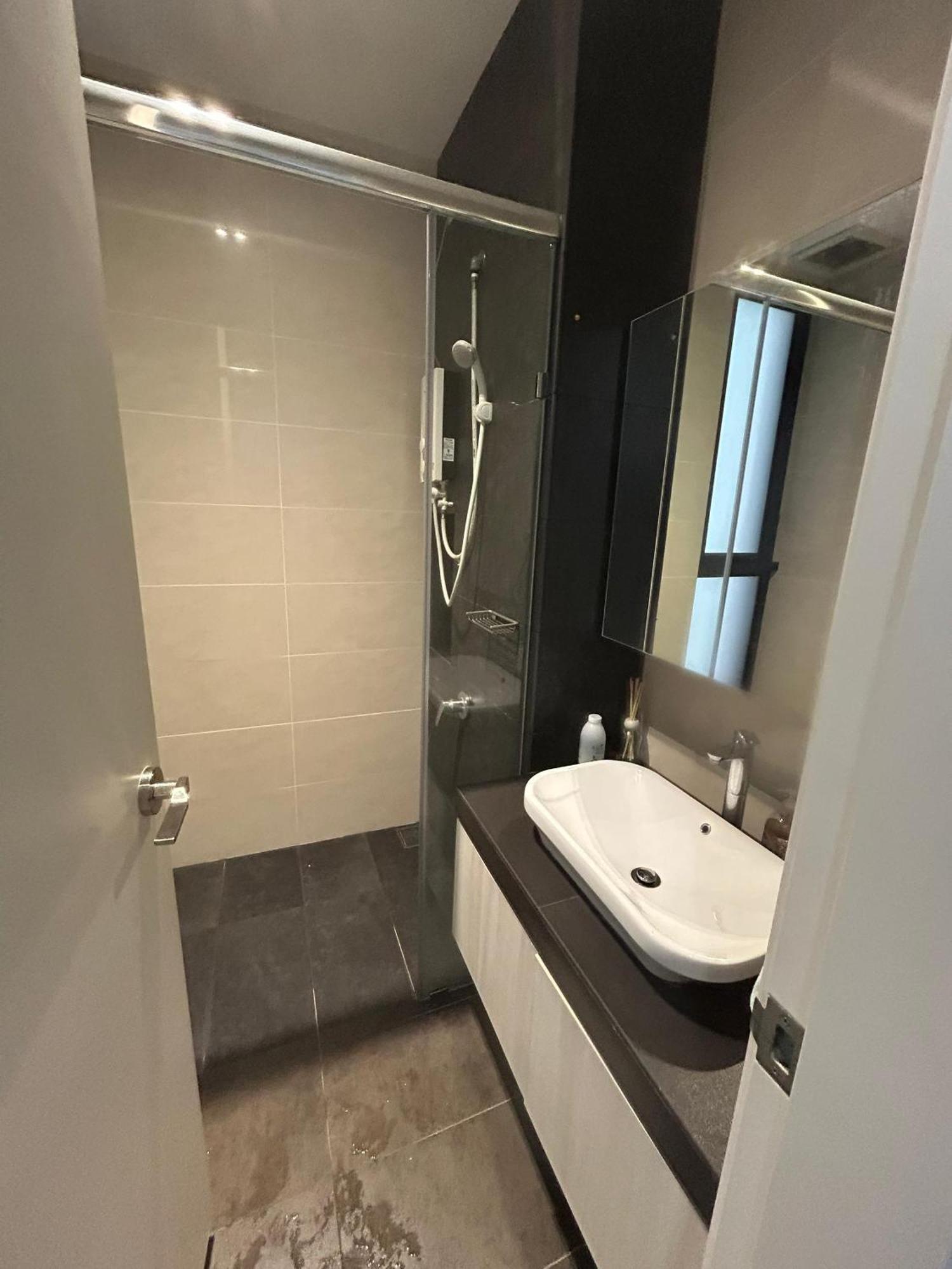 Eco Nest 3 Bedroom Duplex Apartment นุสาจายา ภายนอก รูปภาพ