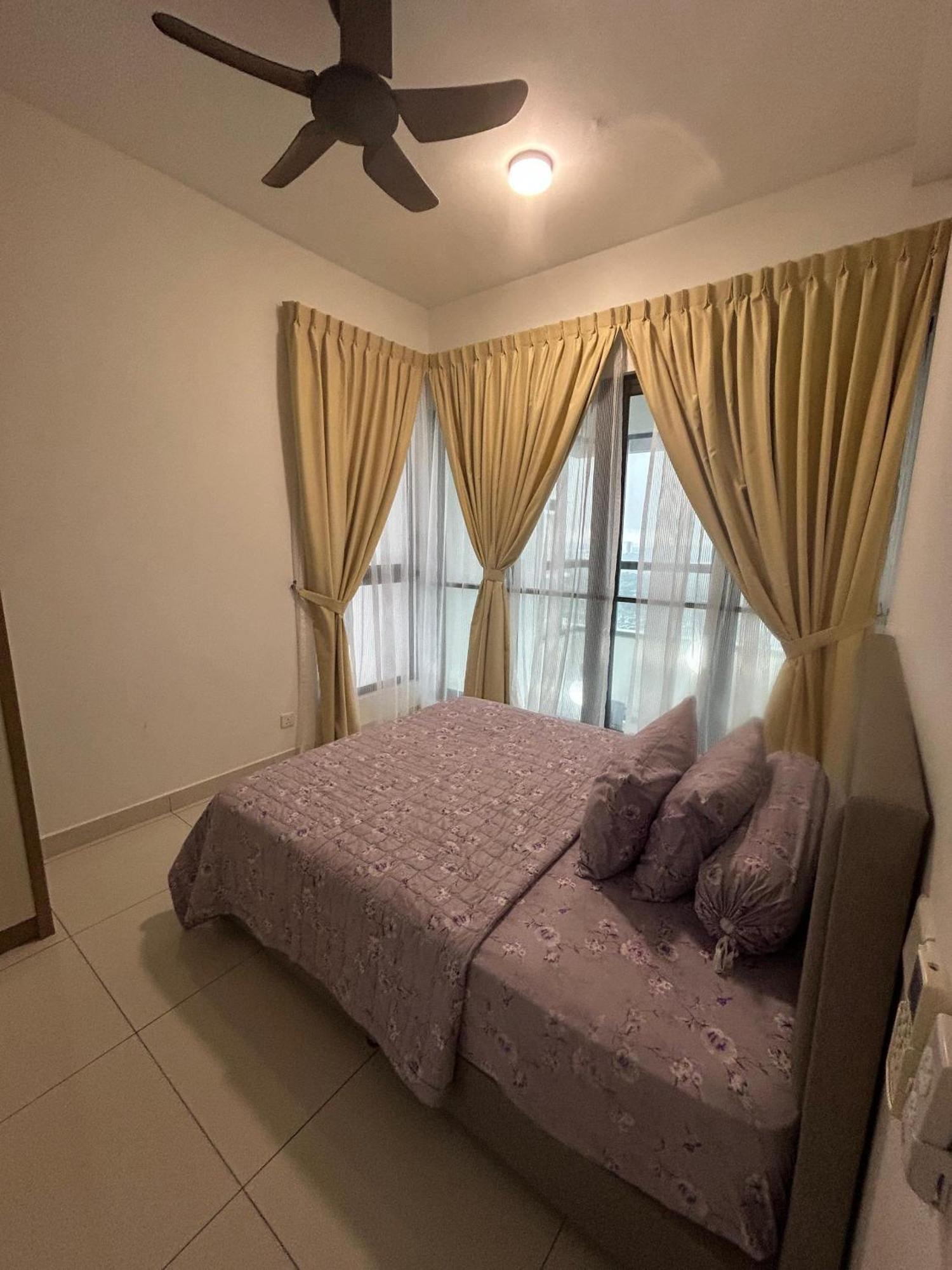 Eco Nest 3 Bedroom Duplex Apartment นุสาจายา ภายนอก รูปภาพ